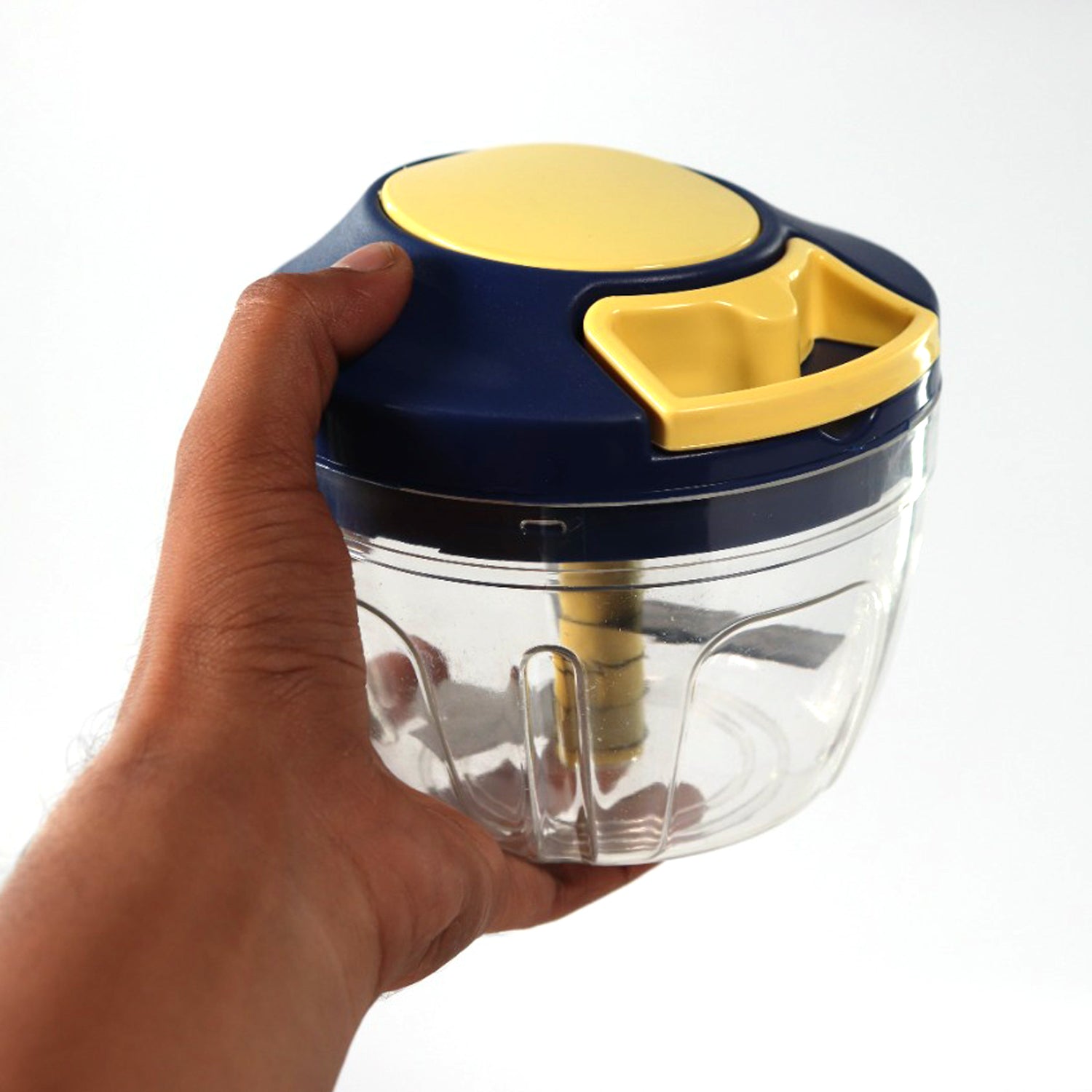 Kitchen chopper with container for easy chopping Kitchen chopper with container for easy chopping